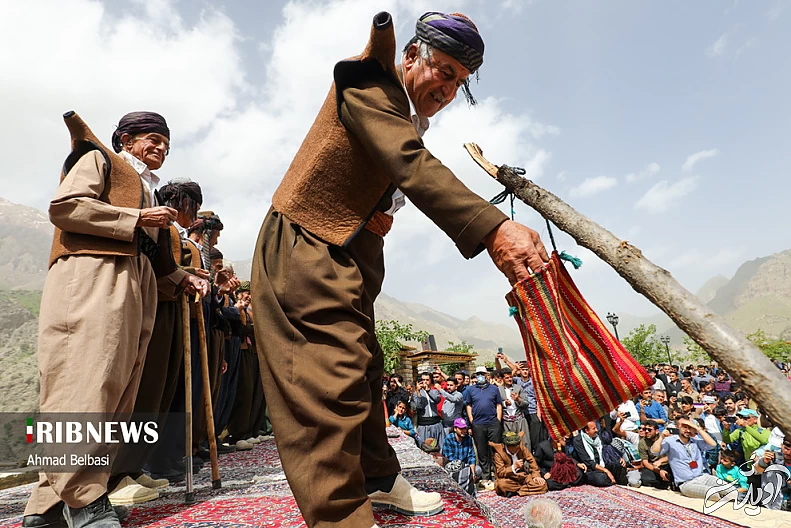 (تصاویر) مراسم آیینی کومسای در هورامان کردستان